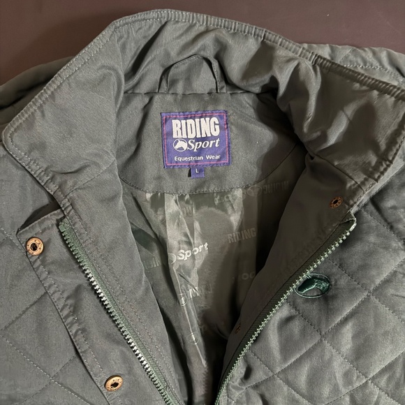 Riding Sport Quilted Vest - Picture 2 of 3